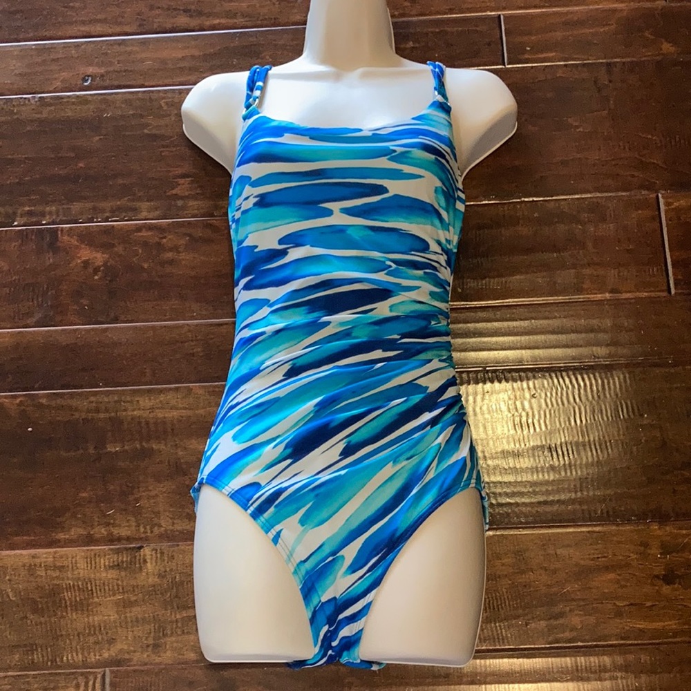 Blue wave pattern Miraclesuit,8,side ruching,EUC